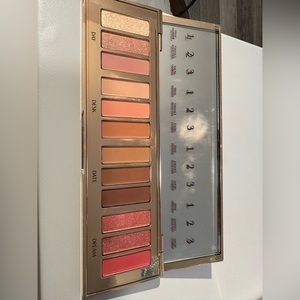 Charlotte Tilbury Instant Eye Shadow Pallete
